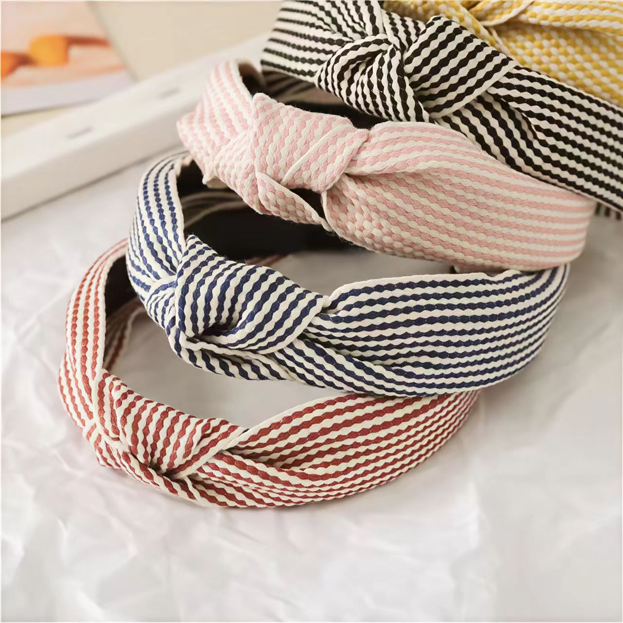 Wide Edged Checkered Headband  - Headband Summer Knit 评论和价格